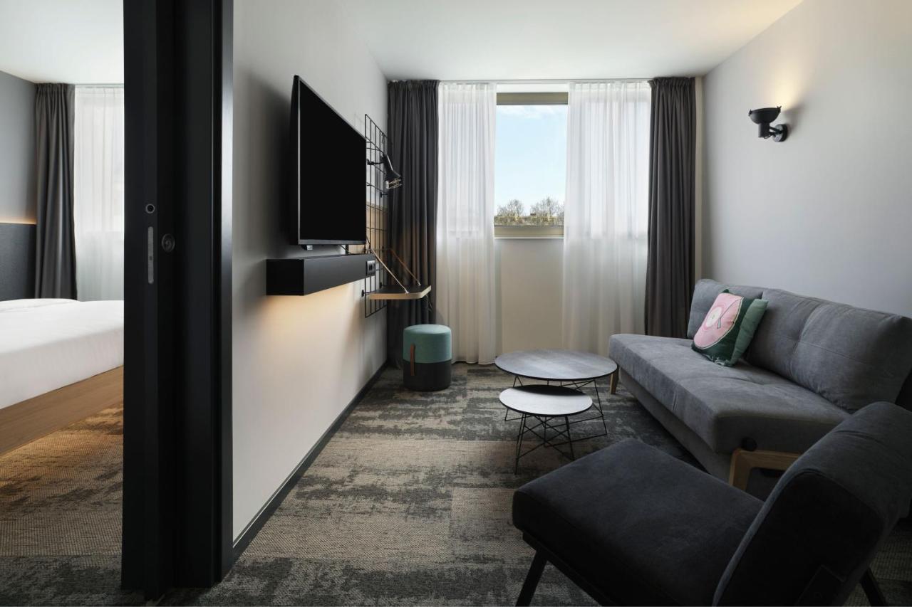 Moxy Belgrade Hotel Eksteriør billede