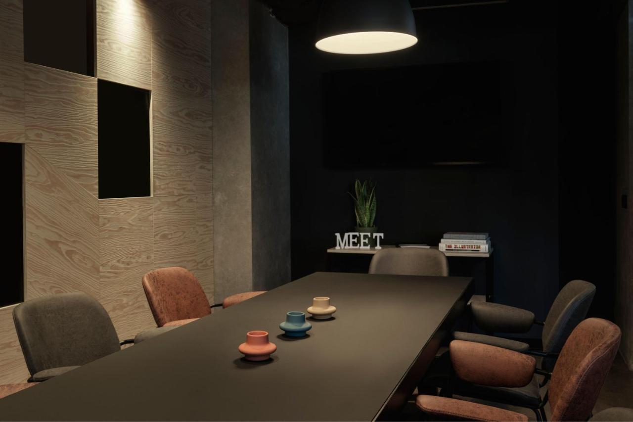Moxy Belgrade Hotel Eksteriør billede
