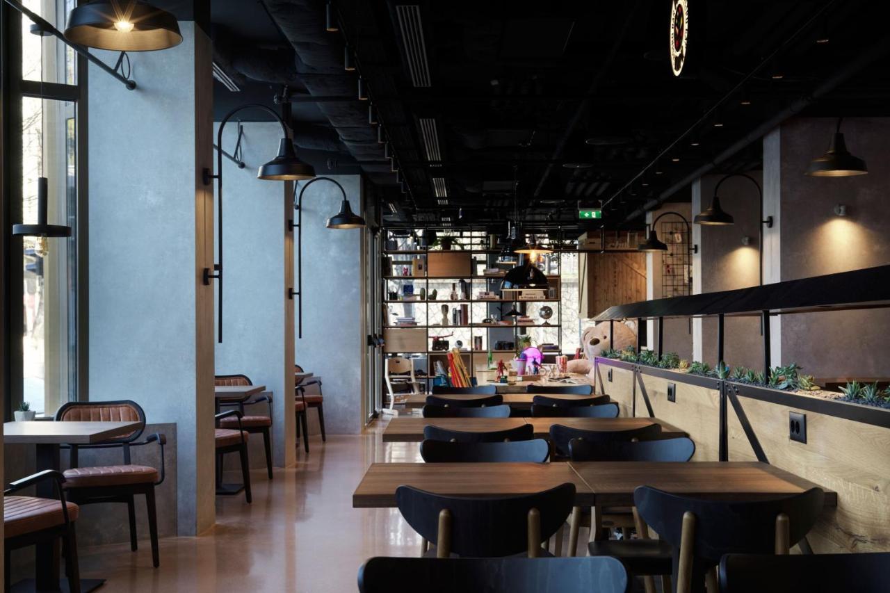Moxy Belgrade Hotel Eksteriør billede