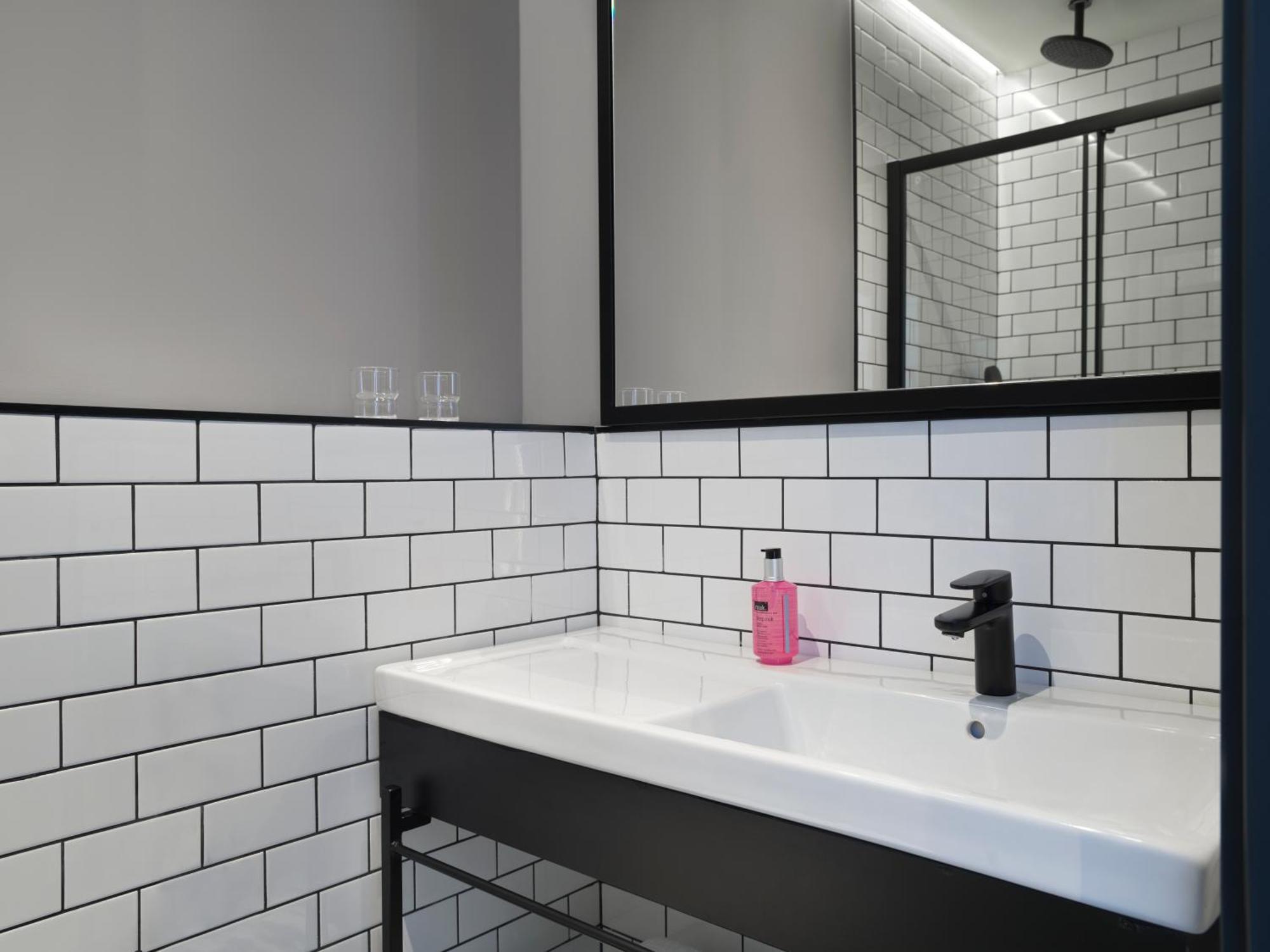 Moxy Belgrade Hotel Eksteriør billede